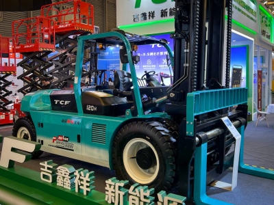 Новая техника от Goodsense: электропогрузчик FB120H