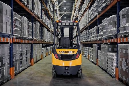  Дизельный погрузчик GOODSENSE FD15 1,5т 3,0м Xinchai Арт 631558 низкие цены 