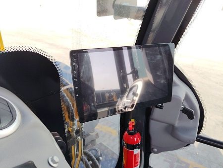  Экскаватор-погрузчик HYPER H695F арт. 10000018 низкие цены 